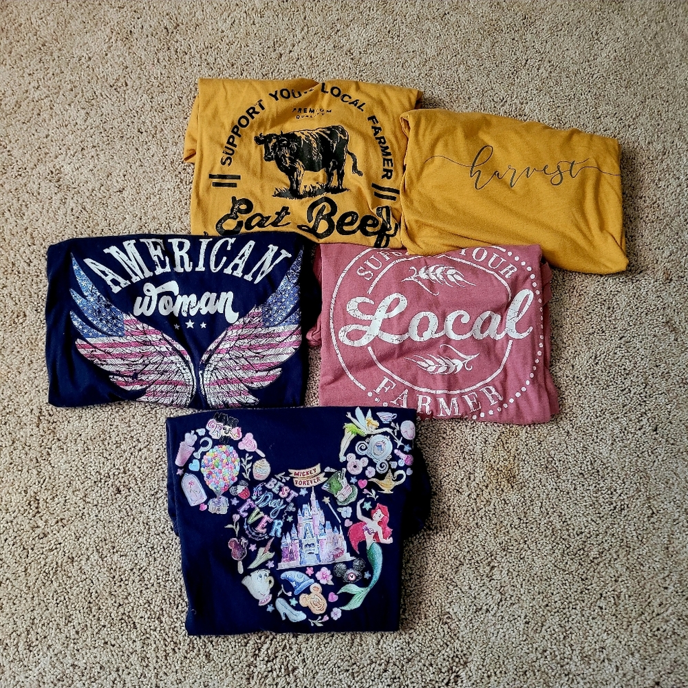 5 Bella Canvas Tees